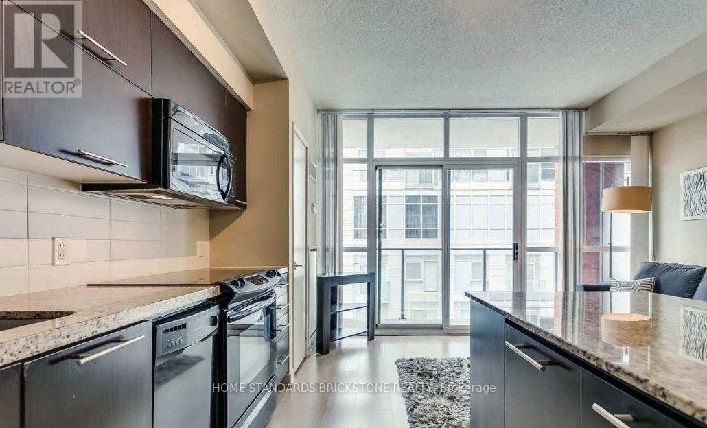 709 - 21 NELSON STREET, Toronto (Waterfront Communities) — photo 2