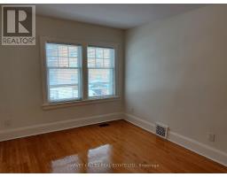 Upper - 28 Winona Drive, Toronto, ON M6G3S6 Photo 12