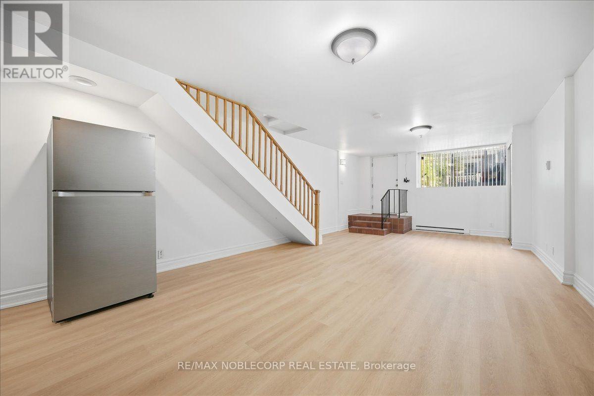 SUITE 1 - 96 GRANBY STREET, Toronto (Church-Yonge Corridor) — photo 11
