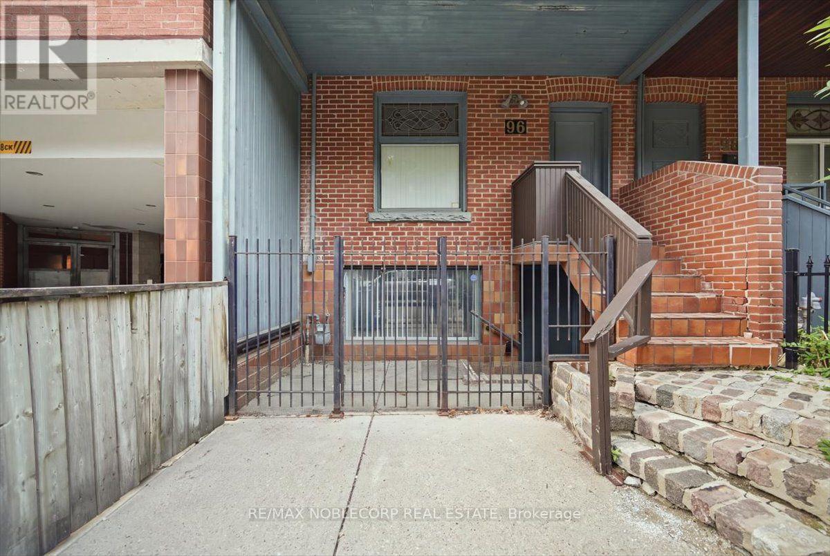 SUITE 1 - 96 GRANBY STREET, Toronto (Church-Yonge Corridor) — photo 3