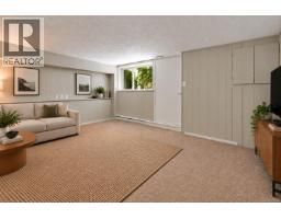 244 Regina Ave, Saanich, BC V8Z1J5 Photo 30