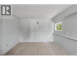 244 Regina Ave, Saanich, BC V8Z1J5 Photo 36
