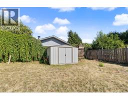 244 Regina Ave, Saanich, BC V8Z1J5 Photo 41
