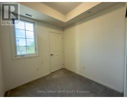 226 - 80 Aspen Springs Drive, Clarington, ON L1C0V4 Photo 6
