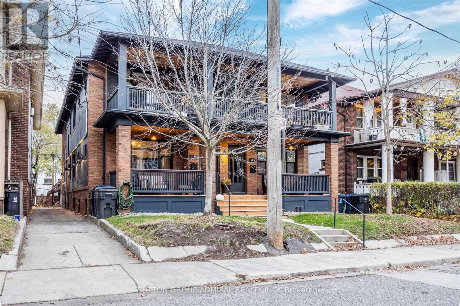 Photo of 51 Wineva Avenue