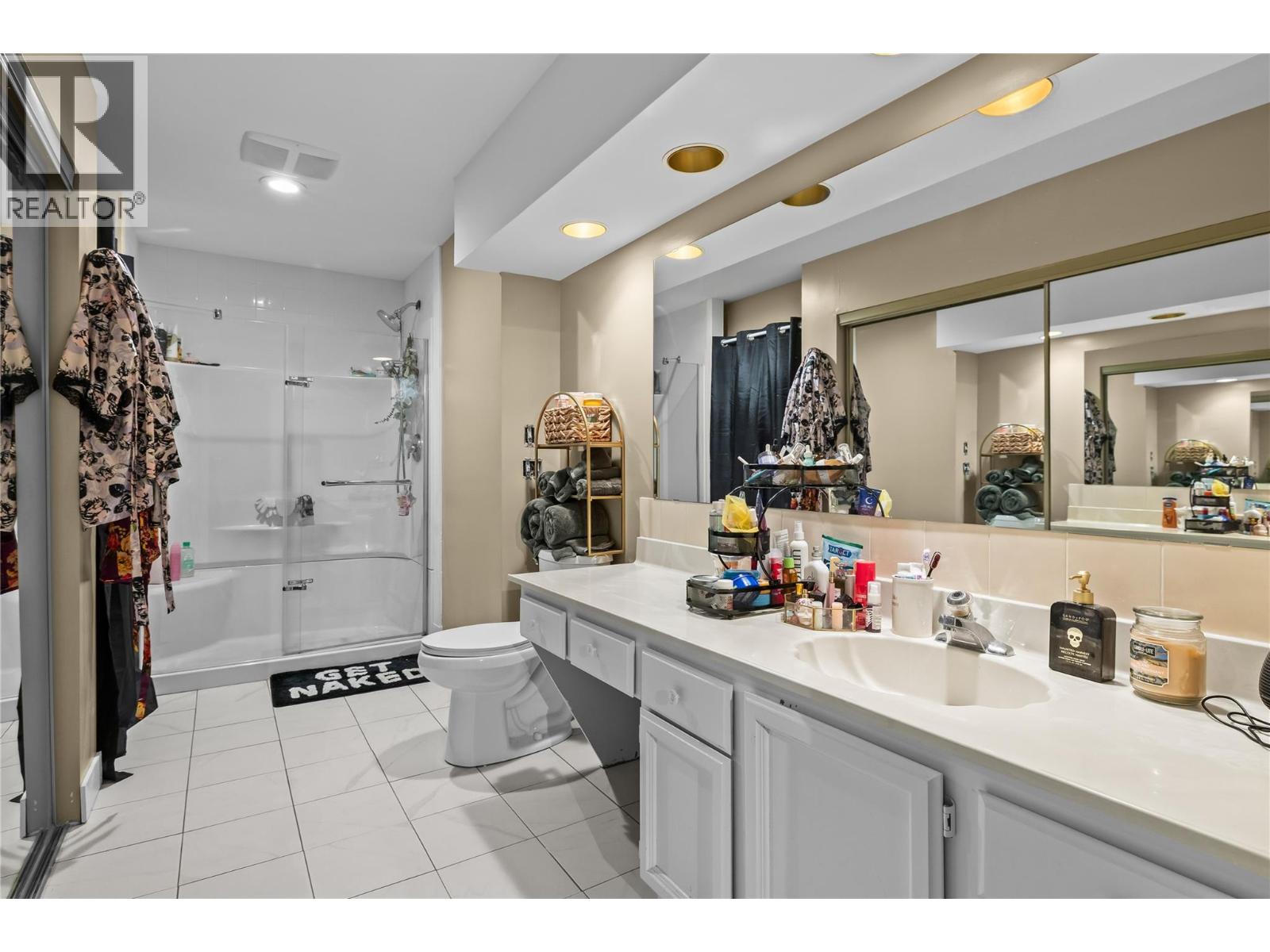 5275 Buchanan Road Unit# 205, Peachland