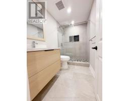 18 Halldorson Avenue, Aurora, ON L4G7Z2 Photo 11