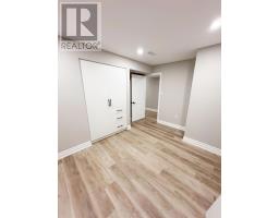 18 Halldorson Avenue, Aurora, ON L4G7Z2 Photo 12