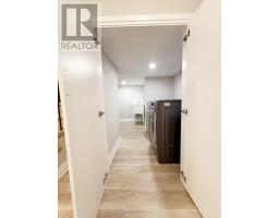 18 Halldorson Avenue, Aurora, ON L4G7Z2 Photo 7