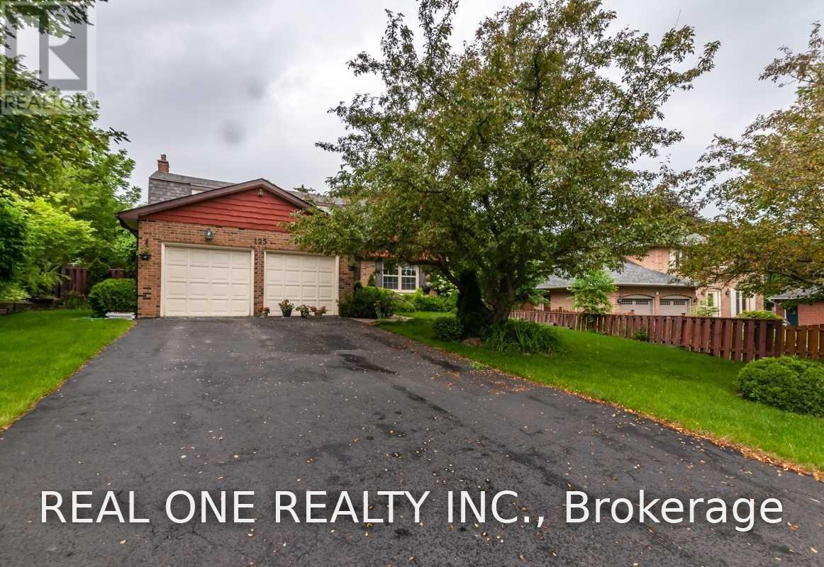 125 BRIARWOOD ROAD, Markham (Unionville)