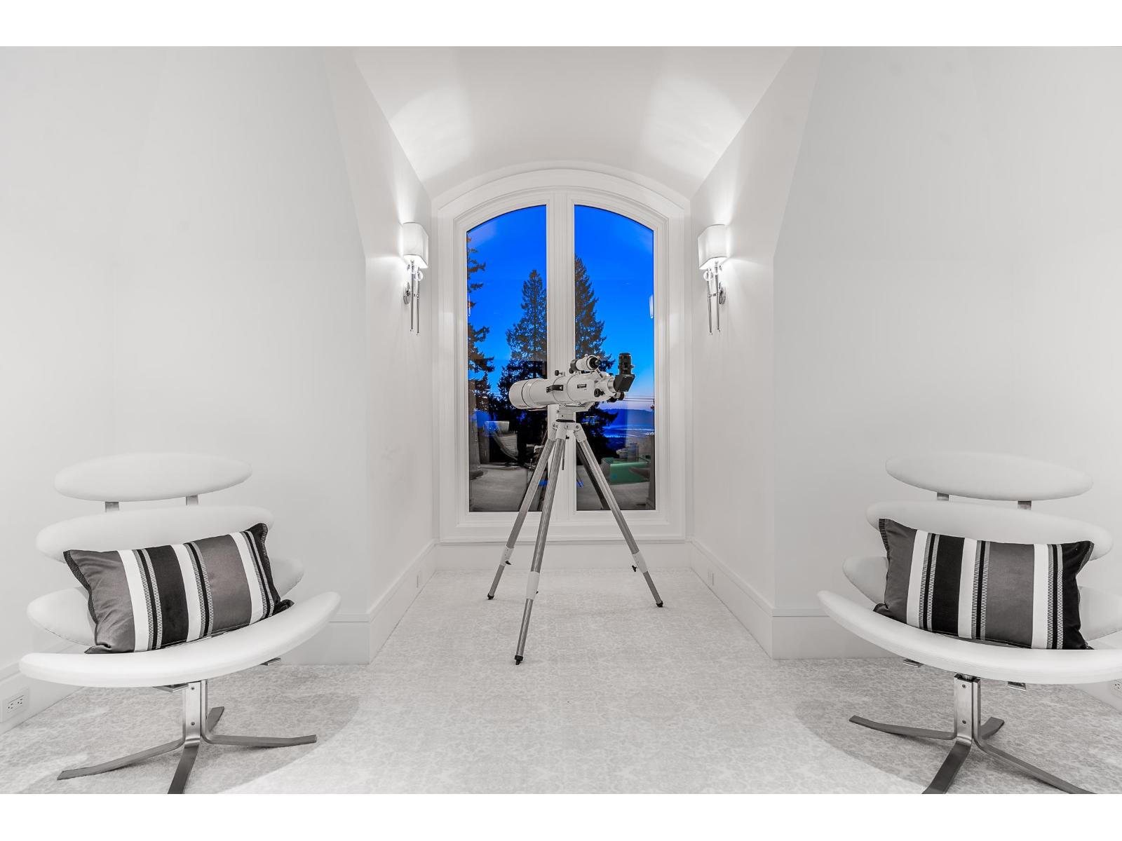 13283 56 AVENUE, Surrey