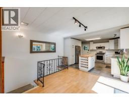 Full bathroom - 7641 3a Highway, Balfour, BC V1L6N1 Photo 11