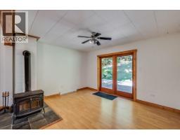 7641 3a Highway, Balfour, BC V1L6N1 Photo 17