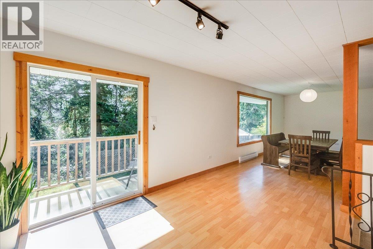 7641 3A Highway, Balfour
