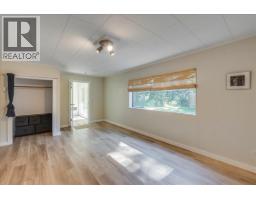 7641 3a Highway, Balfour, BC V1L6N1 Photo 31