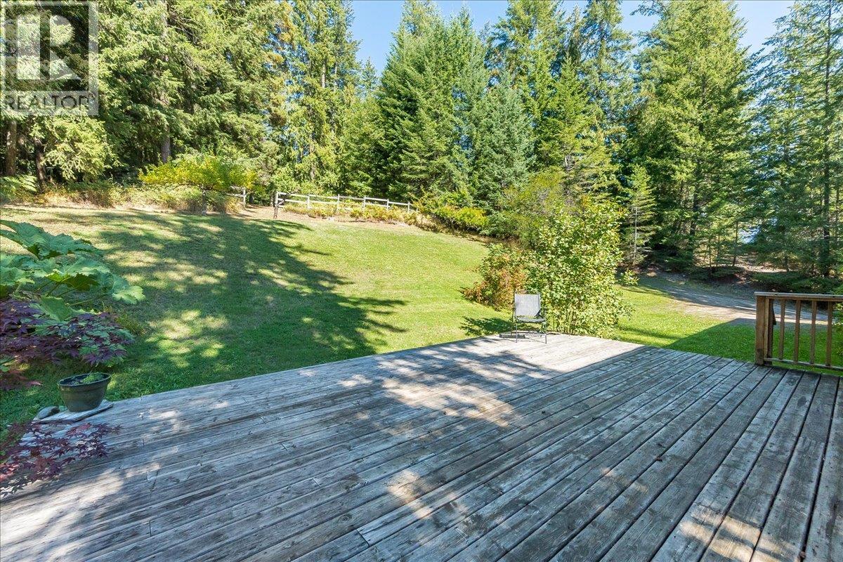 7641 3A Highway, Balfour