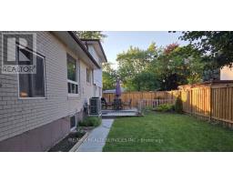 34 Watson Crescent, Brampton, ON L6W1E7 Photo 8