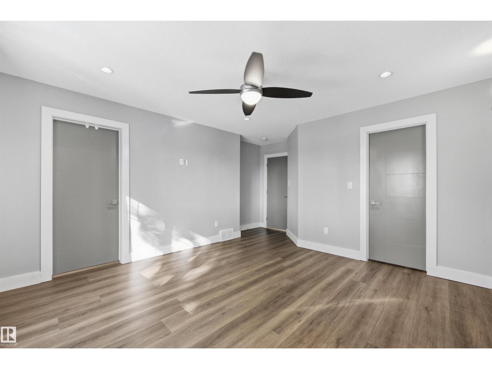 9945 78 ST NW - 21