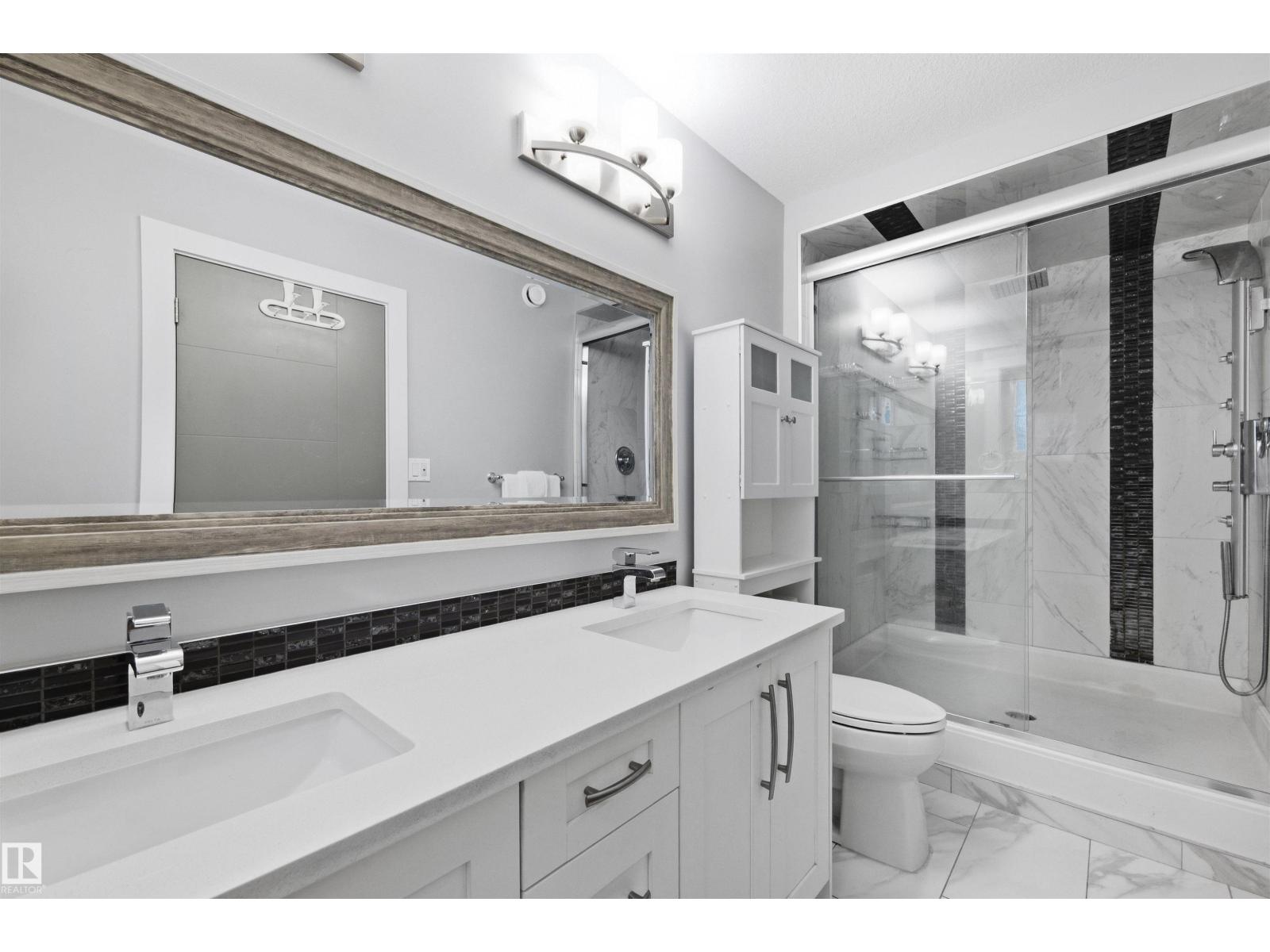9945 78 ST NW - 23