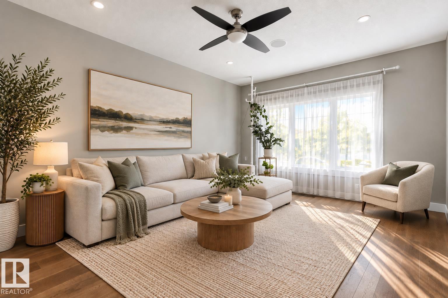 9945 78 ST NW - 4