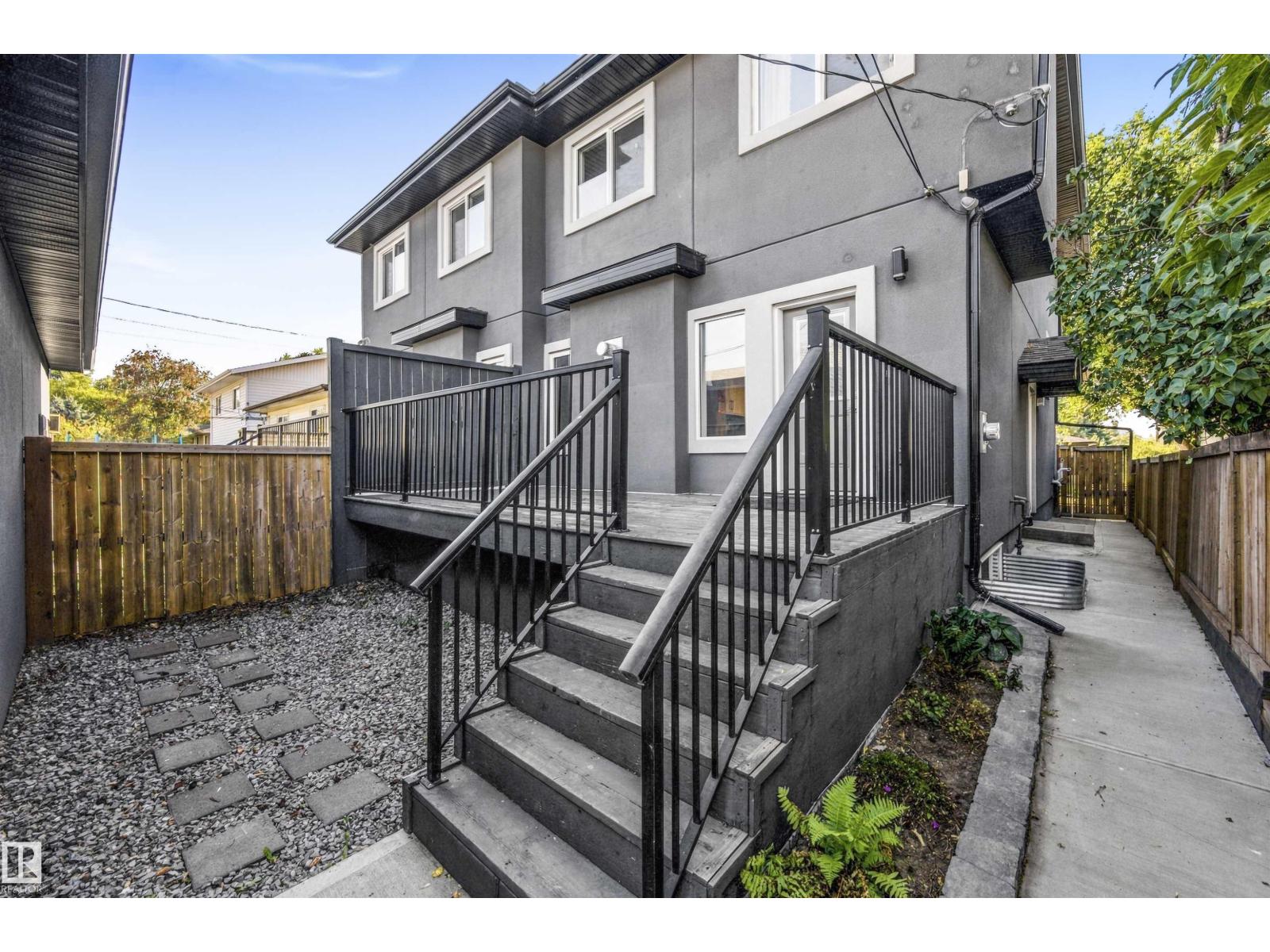 9945 78 ST NW - 43