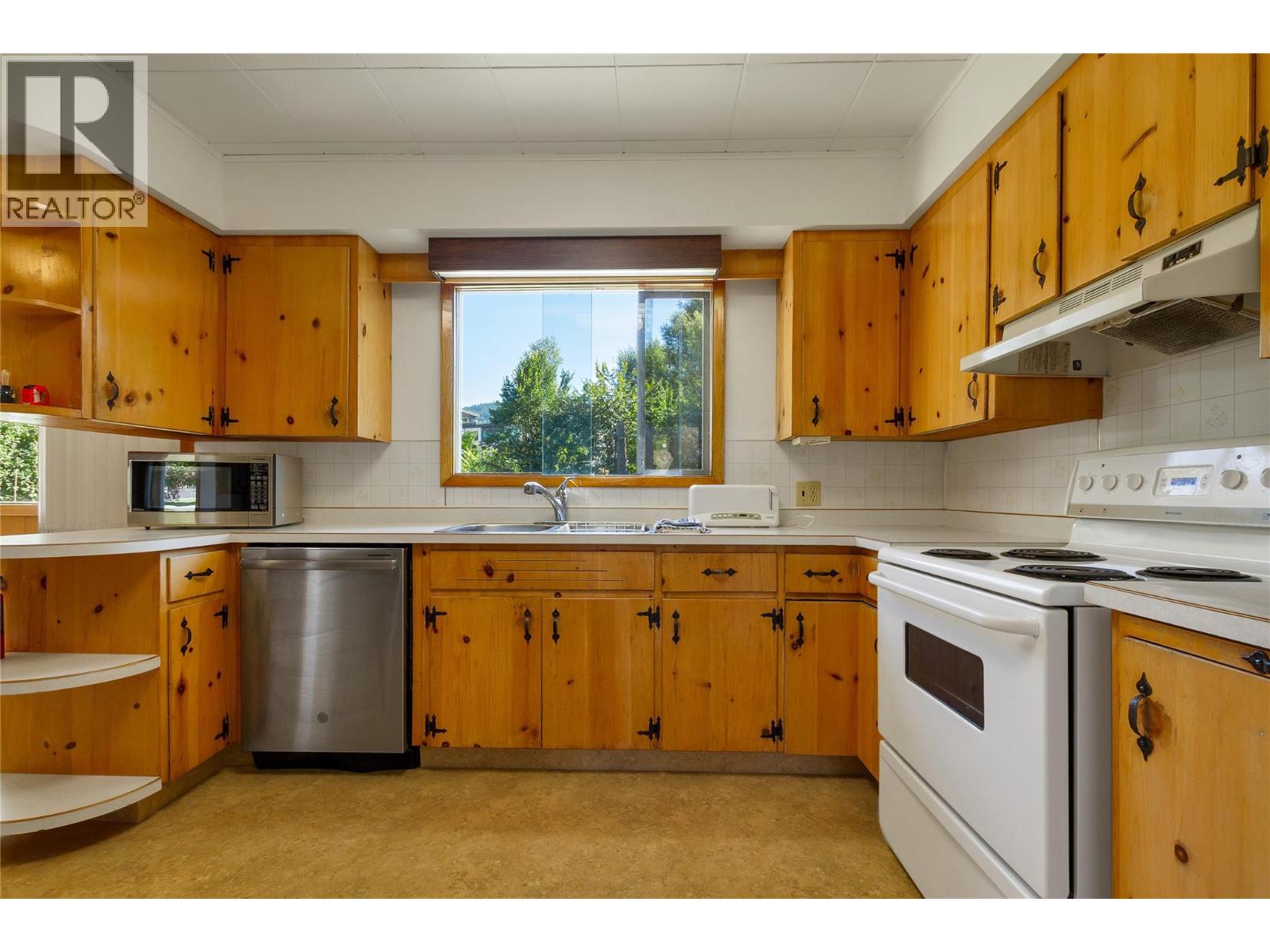 12310 Kalavista Drive, Coldstream