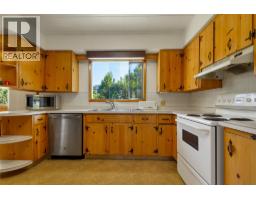 12310 Kalavista Drive, Coldstream, BC V1B1K5 Photo 19