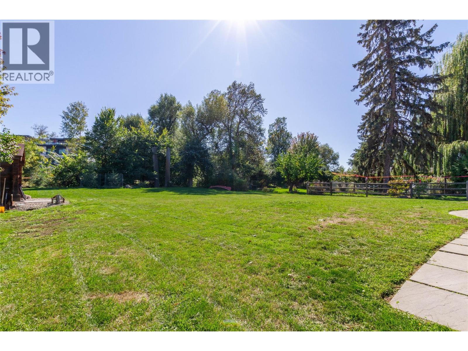 12310 Kalavista Drive, Coldstream