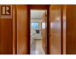 12310 Kalavista Drive, Coldstream, BC V1B1K5 Photo 38