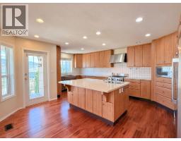 Kitchen - 4016 Pebble Beach Drive, Osoyoos, BC V0H1V4 Photo 7