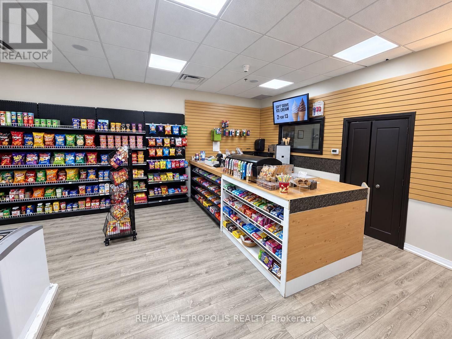 110 - 490 GORDON KRANTZ AVENUE, Milton (Walker) — photo 3