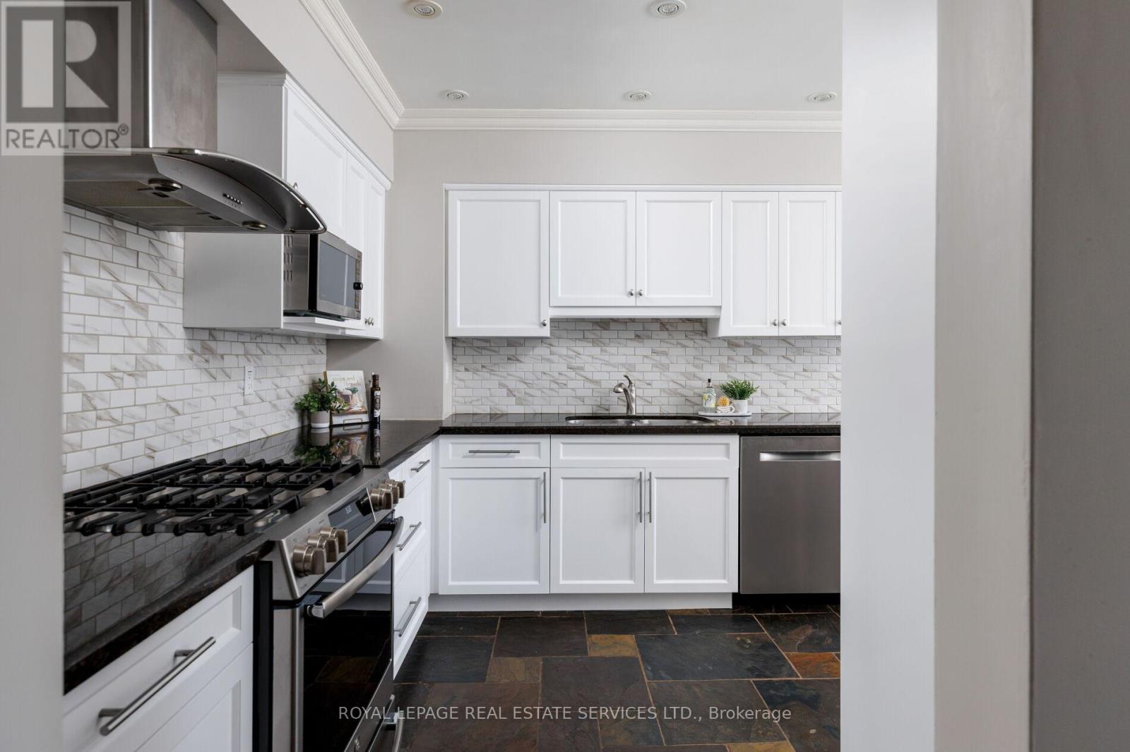 68 TRADEWIND DRIVE, Oakville (BR Bronte) — photo 7