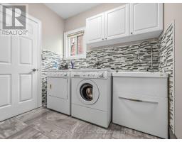 Bathroom - 5610 Cortina Crescent, Mississauga, ON L4Z3R3 Photo 14