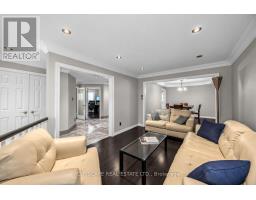 Dining room - 5610 Cortina Crescent, Mississauga, ON L4Z3R3 Photo 9
