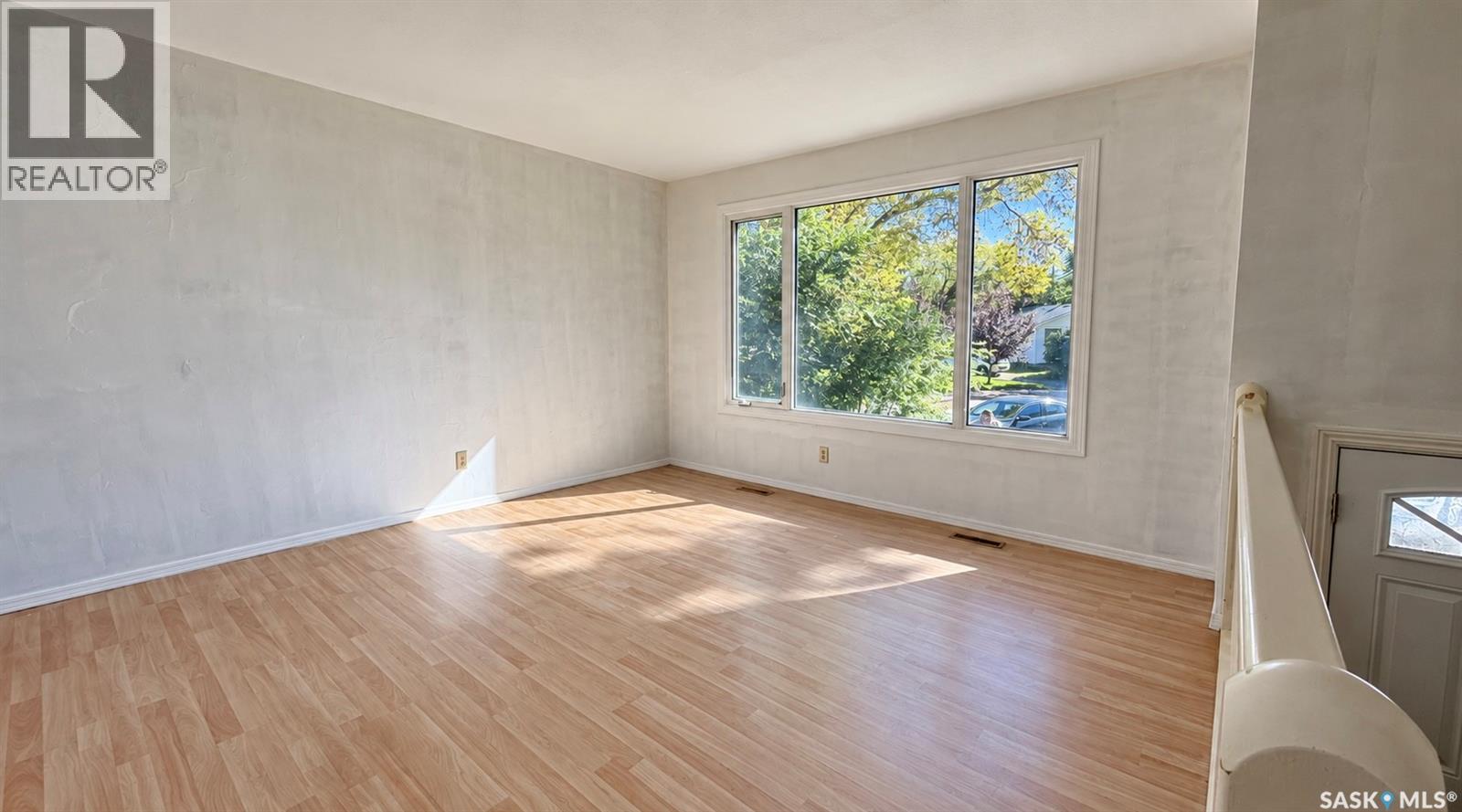 1721 H AVENUE N, Saskatoon — photo 8