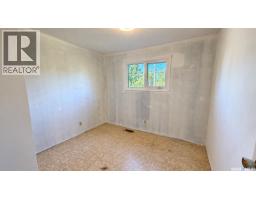 1721 H Avenue N, Saskatoon, SK S7L5A5 Photo 14