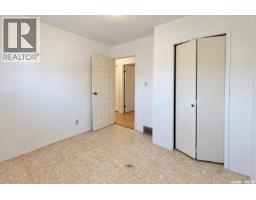1721 H Avenue N, Saskatoon, SK S7L5A5 Photo 15