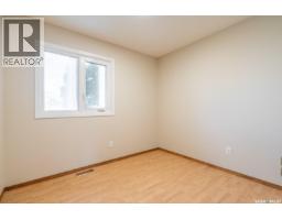 135 Fulton Drive, Regina, SK S4X1A6 Photo 14