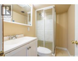 135 Fulton Drive, Regina, SK S4X1A6 Photo 28