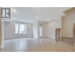 1026 Kijik Crescent, Ottawa, ON K1X1G6 Photo 9