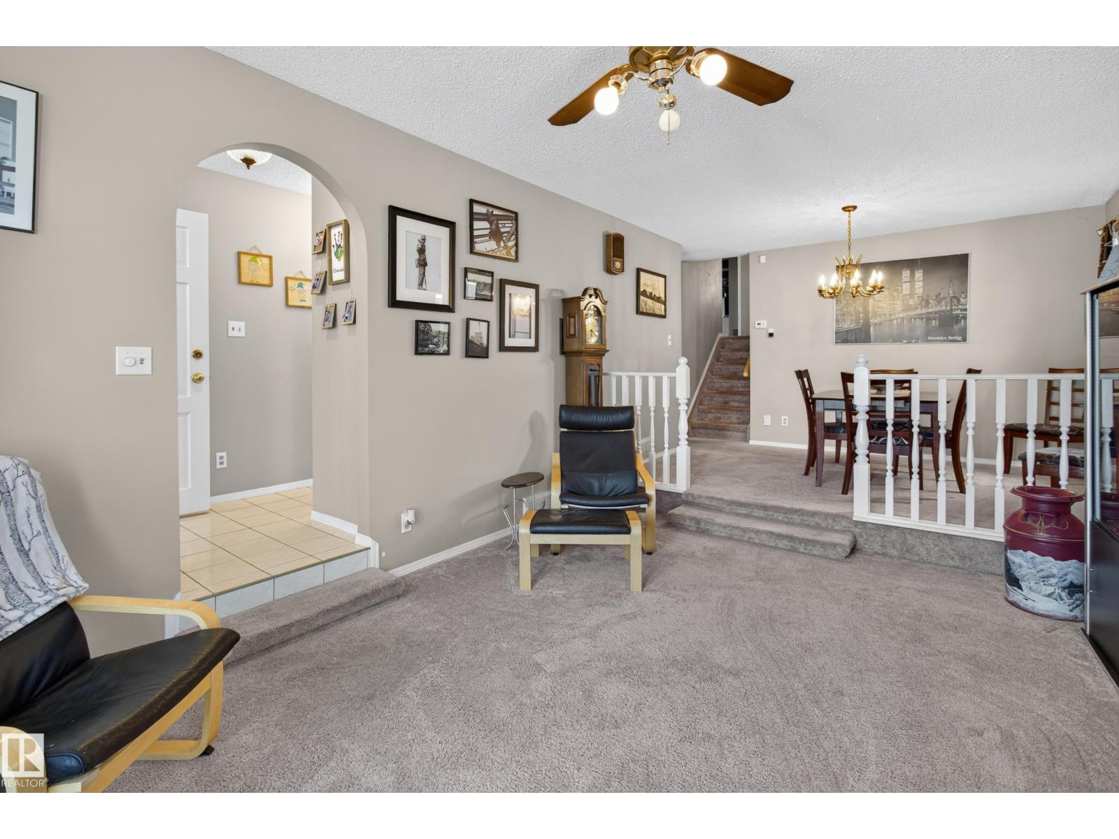 2812 35 ST NW - 7