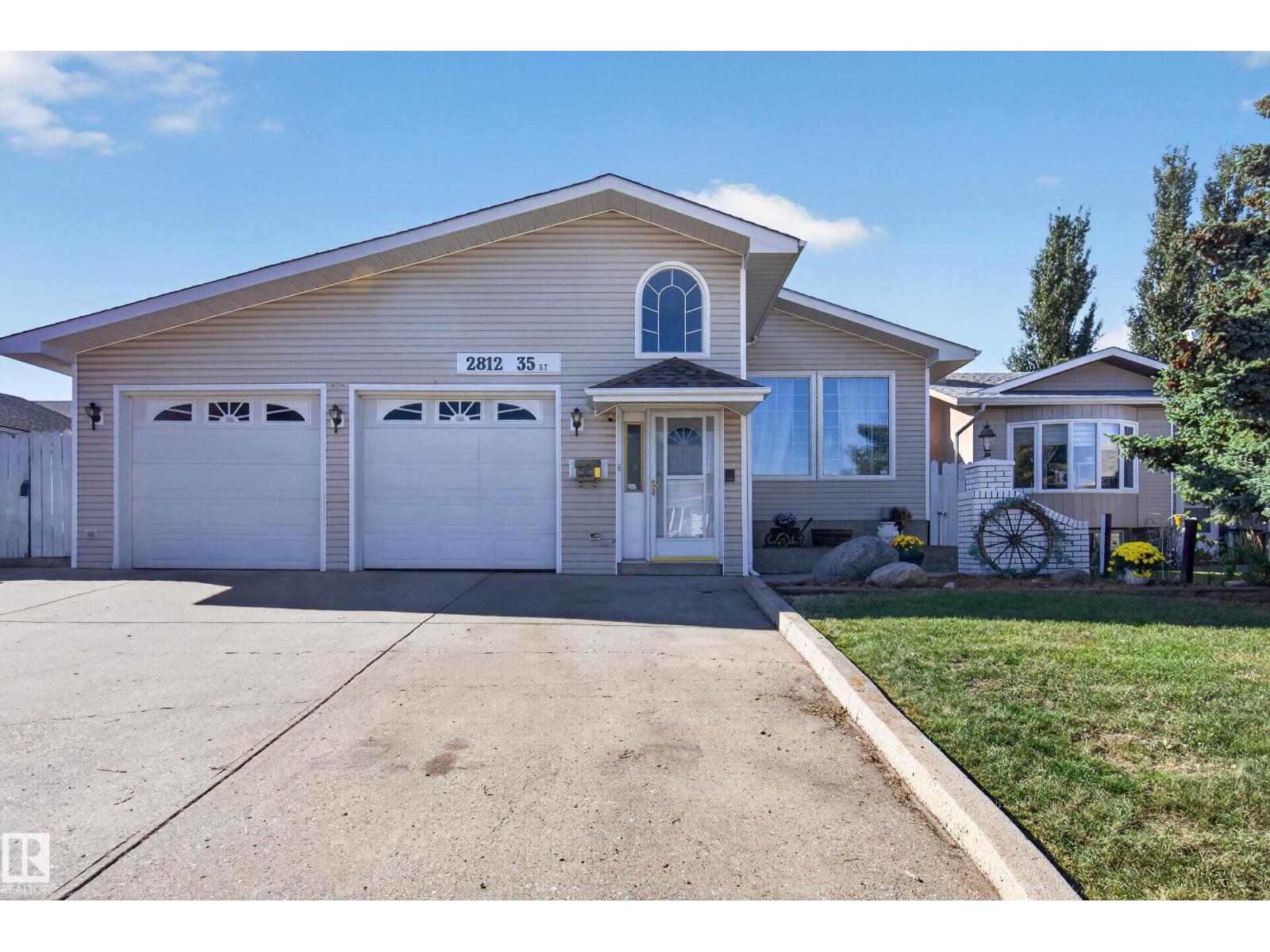 2812 35 ST NW - 2