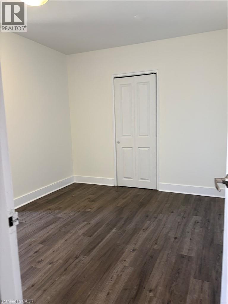 2 GRANT Boulevard Unit# 6, Dundas — photo 5