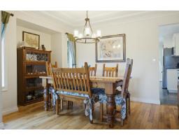 20474 43a Avenue, Langley, BC V3A3C8 Photo 11