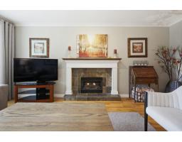 20474 43a Avenue, Langley, BC V3A3C8 Photo 8