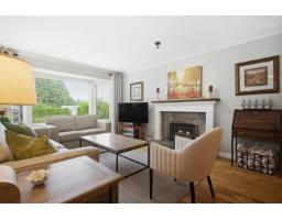 20474 43a Avenue, Langley, BC V3A3C8 Photo 6