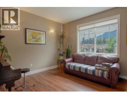 Bedroom - 414 Beasley Street W, Nelson, BC V1L6G9 Photo 9