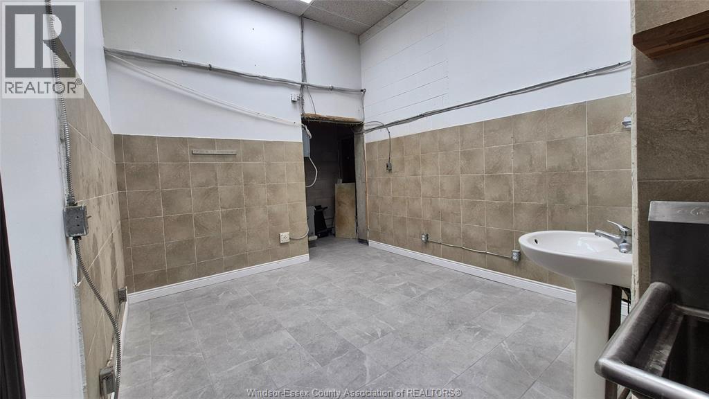 116 PARK STREET West Unit# 5, Windsor — photo 9