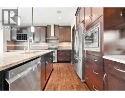 Primary Bedroom - 38 Drake Landing Drive, Okotoks, AB T1S0B9 Photo 12