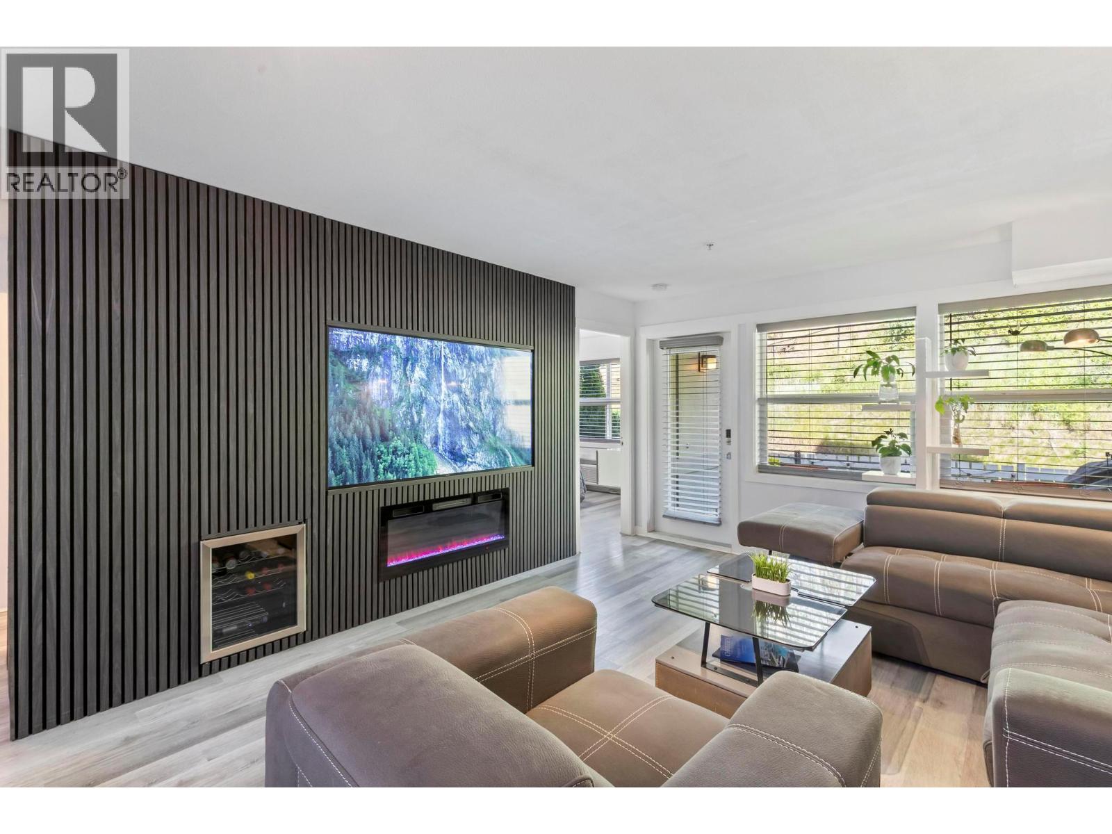 #214 1479 Glenmore Road N - 1